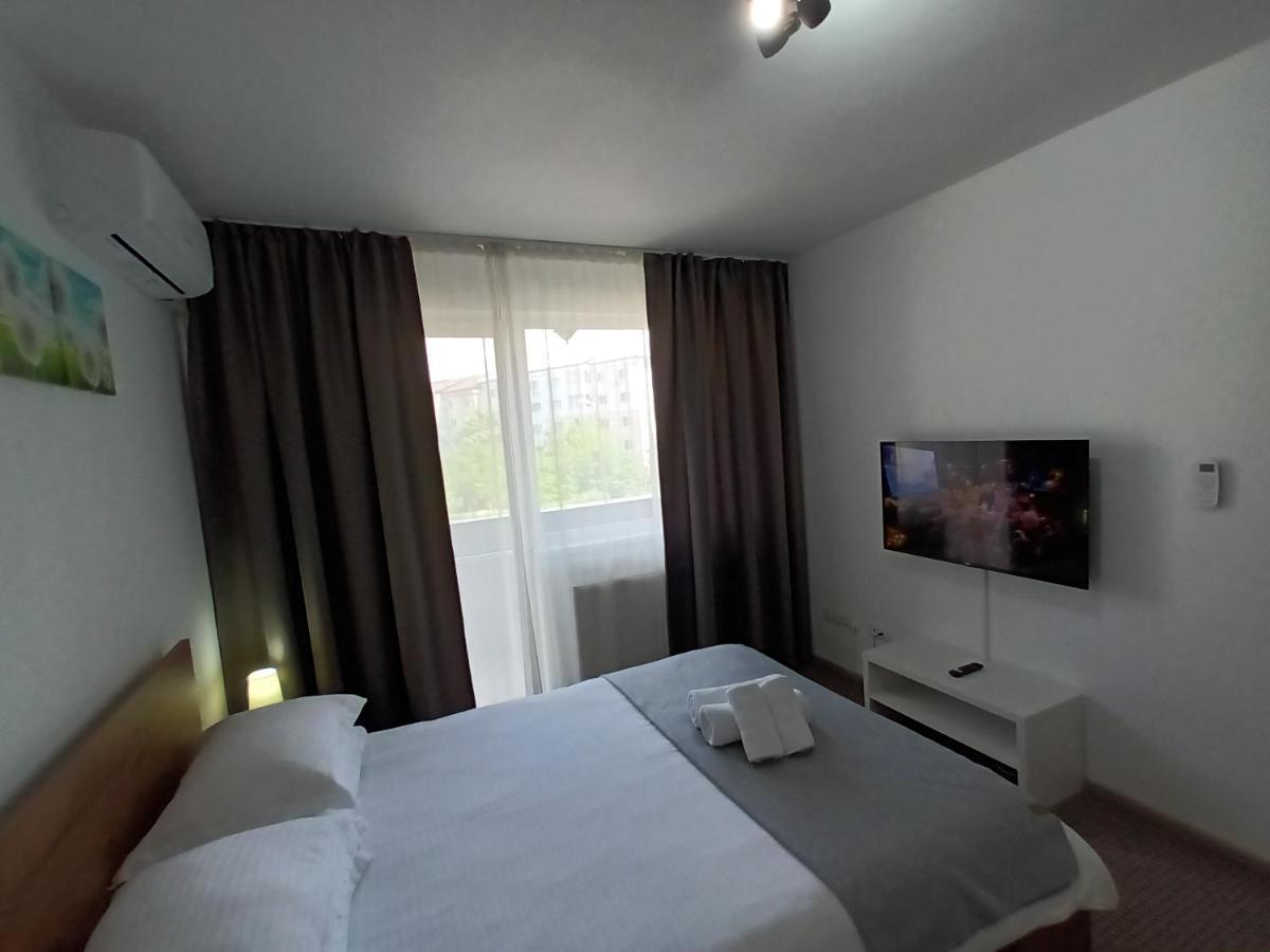 Revolution Apartment Baia Mare Ngoại thất bức ảnh