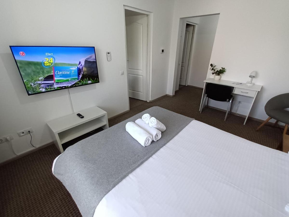 Revolution Apartment Baia Mare Ngoại thất bức ảnh