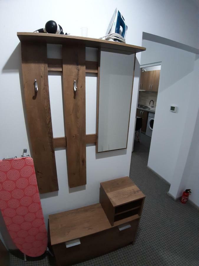 Revolution Apartment Baia Mare Ngoại thất bức ảnh